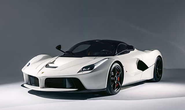 Одно из 500 купе Ferrari LaFerrari продадут за 3,7 до 4,8 миллиона евро