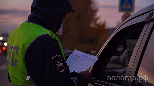 Более 500 тысяч рублей долга оплатил житель Вологды после ареста транспортных средств