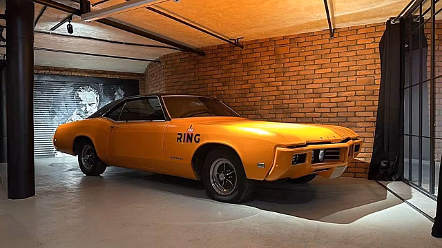 В Москве продают фантастически красивый Buick Riviera 1969 года