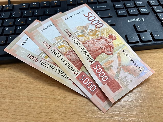 В Омутнинском районе виновник ДТП выплатил компенсацию пострадавшей в аварии девочке