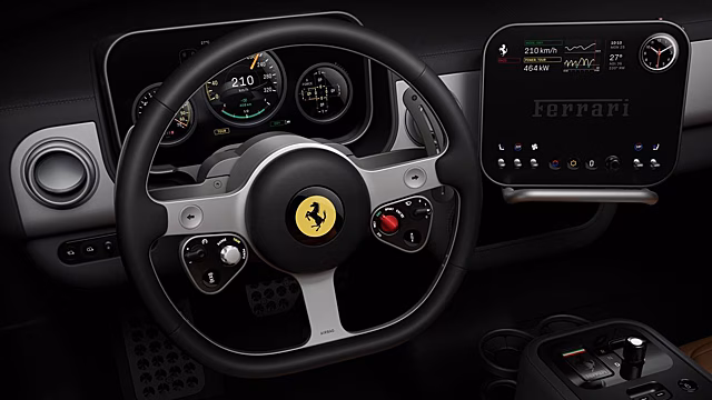 Ferrari возвращает обычные кнопки в свои автомобили