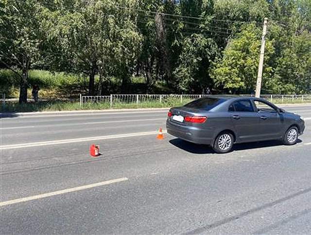 В Самаре госпитализировали подростка, попавшего под машину на ул. Стара-Загора