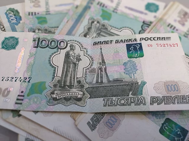 Костромичка заставила чиновников починить ее машину