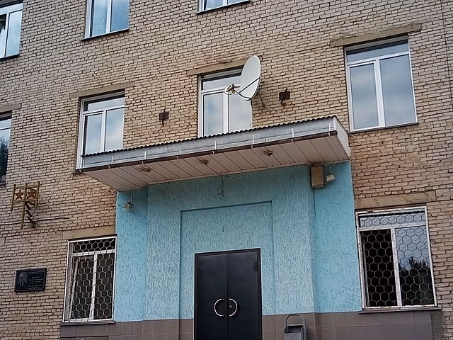В Новосибирске выставили на продажу общежитие с жильцами за 9,3 млн рублей