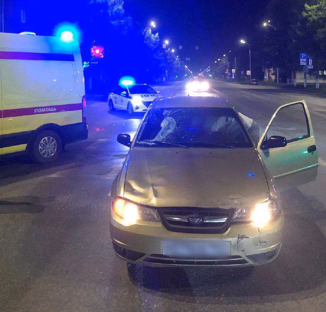 Сбитый ночью в Кемерове пешеход скончался в больнице