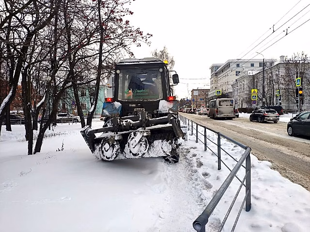 «Ситуация после снегопада катастрофическая!» Глава Петрозаводска пообещал штрафы и проблемы компании «ТехРент»