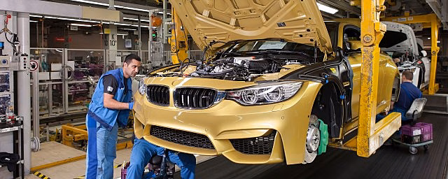 Рынок новых легковых автомобилей в России в январе сократился на 47%