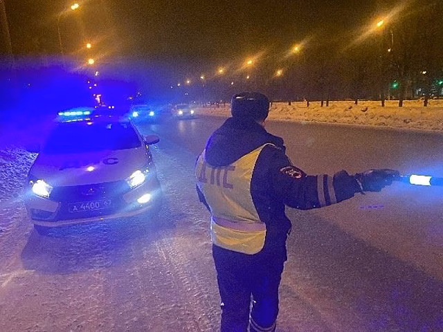 Работал водителем: в Тольятти полицейские задержали мужчину с поддельными правами