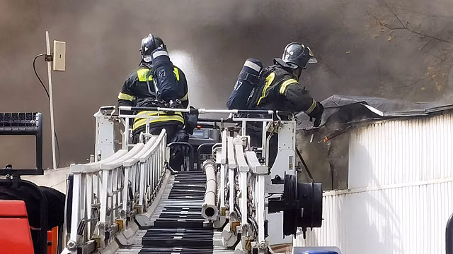 Фура и «Газель» загорелись после аварии в Дзержинском