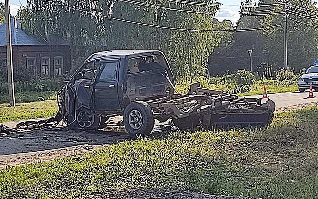 В Касимовском районе водитель врезался в дерево