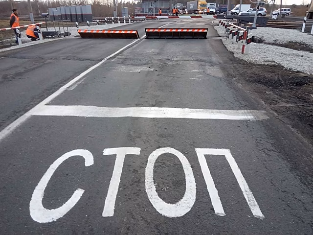 Завершился ремонт железнодорожного переезда вблизи поселка Сенной Саратовской области