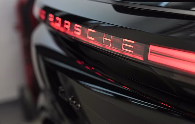 Porsche за первое полугодие 2026 года поставила меньше автомобилей