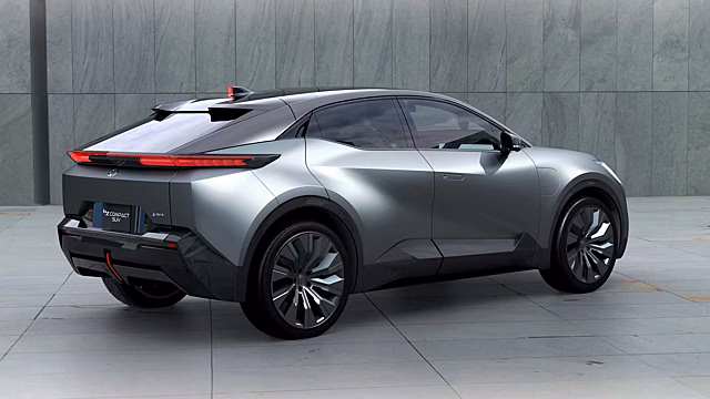Toyota представила концепт небольшого электрического внедорожника