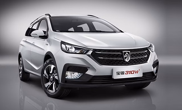 Бюджетный универсал GM и SAIC обновился спустя год после премьеры