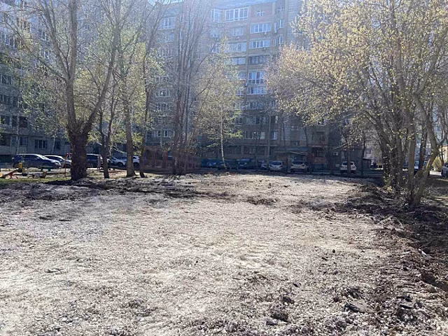 В Самаре началось благоустройство двора на Стара-Загоре