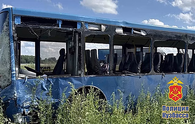 В Кузбассе после ДТП с автобусом завели уголовное дело