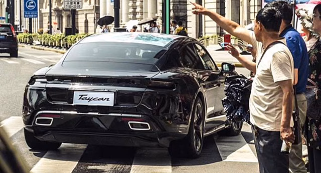 Porsche открывает новый завод и научно-исследовательский центр в Азии