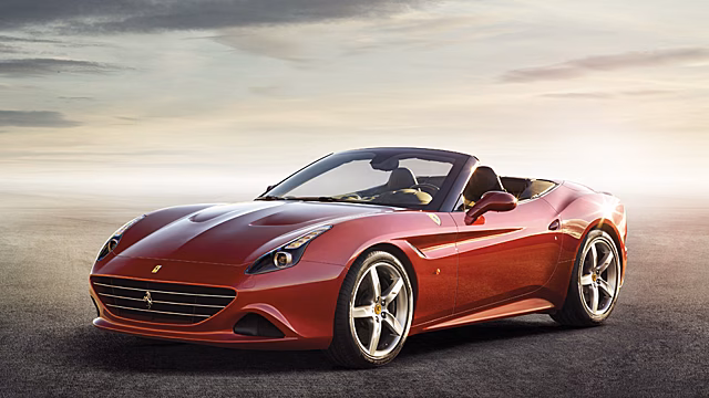 Ferrari отзывает суперкары California T