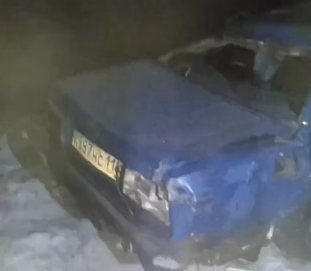 Мужчина погиб в ДТП с участием пяти машин во время буксировки
