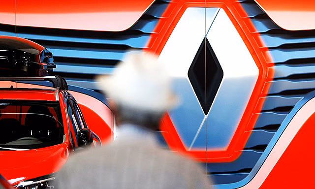 Доходы Renault упали на рекордные для компании €8 млрд