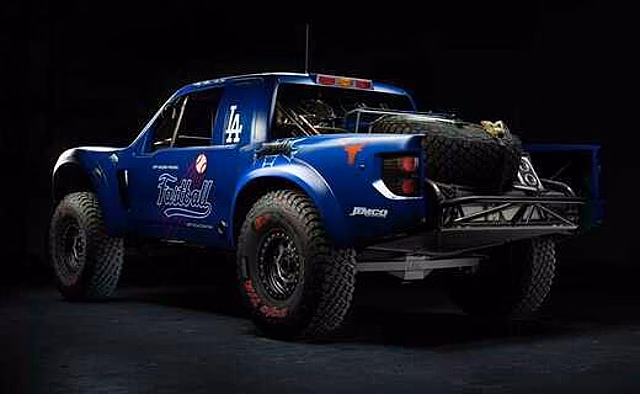 Для владельца бейсбольного клуба сделали хардкорный Ford Raptor Fastball