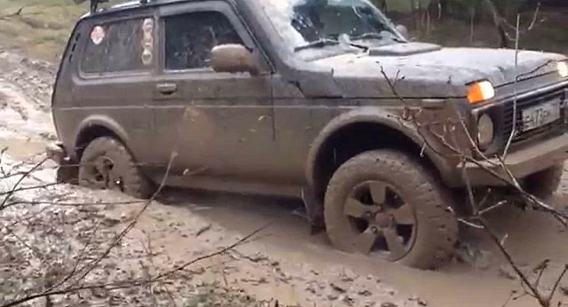 Большая часть владельцев Нивы, понятия не имеют, как правильно ездить на ней