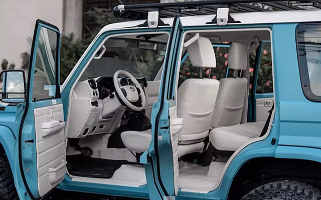 Black Box Custom 4x4 представила роскошную версию Toyota Land Cruiser 70 Series