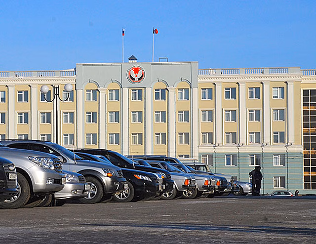 Большую часть автопарка правительства Удмуртии продадут