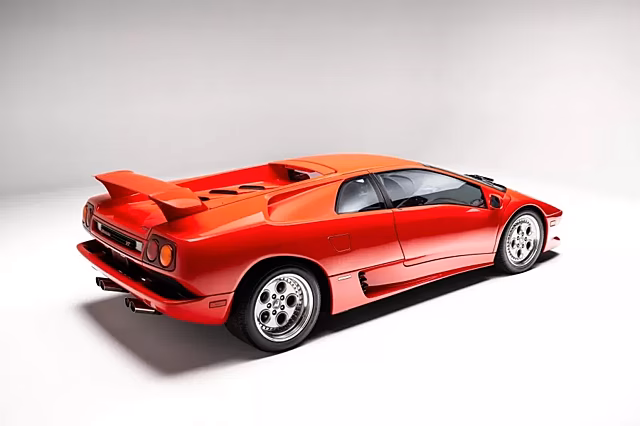 На аукционе нашли редчайший Lamborghini Diablo VT с пробегом всего 12 000 км