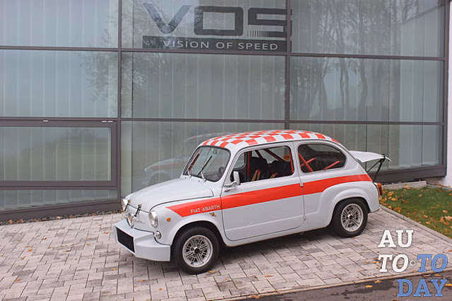 Классический Seat 600 превратили в спортивный Abarth