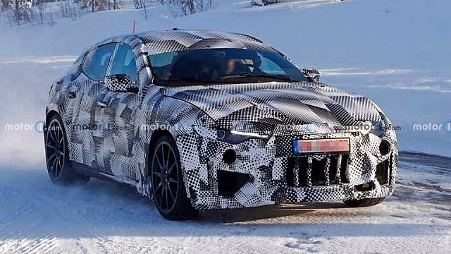 Ferrari испытывает в Швеции новый кроссовер Purosangue