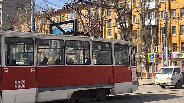 В Саратове из-за ДТП встали трамваи двух маршрутов