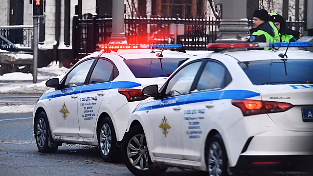 В Мичуринске автомобиль влетел в толпу пешеходов