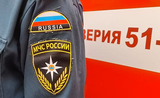 Четыре человека пострадали при столкновении легкового автомобиля и машины скорой помощи в Серпухове