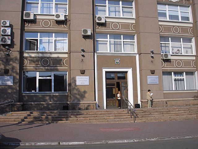 В Челябинске заключены новые контракты на содержание дорог и улиц