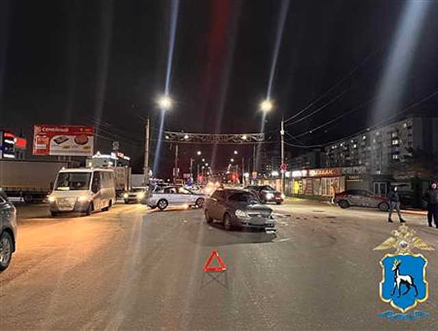 Семилетний ребенок и двое взрослых пострадали в ДТП в Сызрани