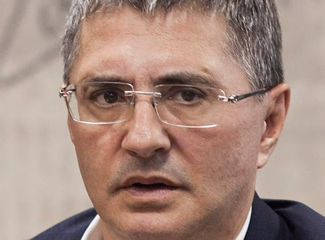 Мясников резко ответил на прогноз американцев о возможном миллионе случаев заражения COVID-19 в день в РФ