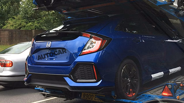 Honda Civic нового поколения сфотографировали без камуфляжа