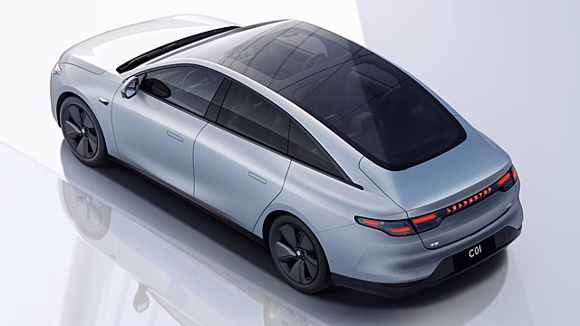 Новый бренд Leapmotor представил флагманский электрический седан C01