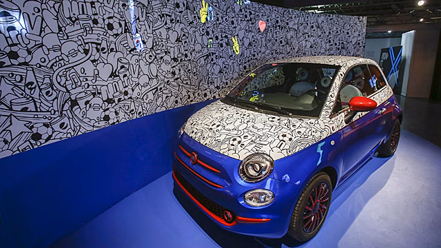 Тюнинг-ателье подготовило Fiat 500 в стиле Pepsi