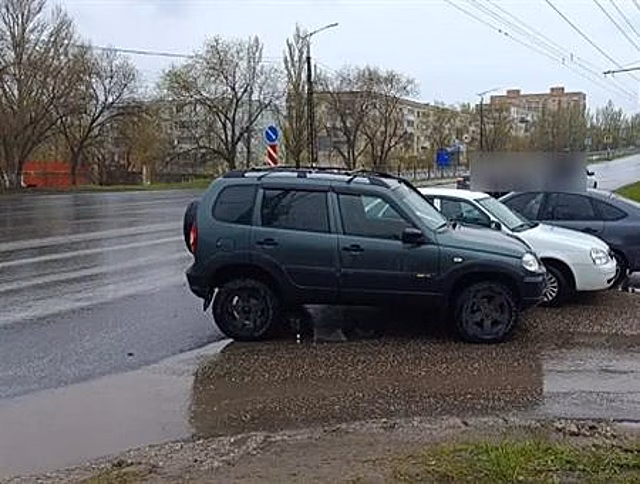 В Тольятти в ДТП с тремя автомобилями пострадали женщина и ребенок