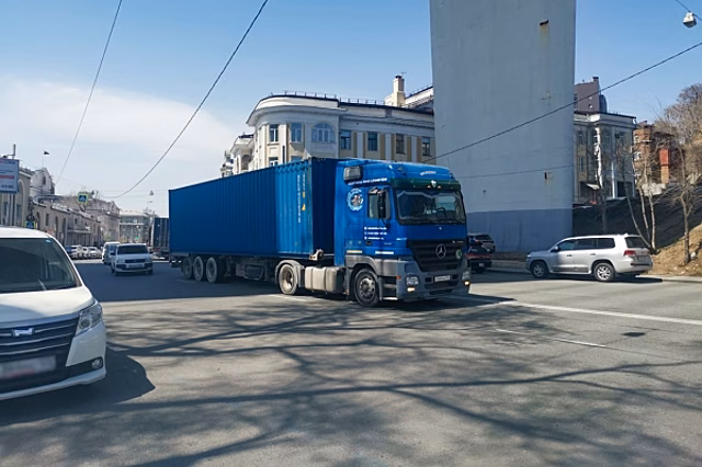 На границе с Литвой в Калининградской области расширят накопитель для фур