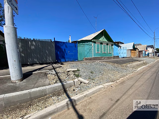 Тротуары на ул. Туркестанская в Оренбурге должны доделать до 1 сентября