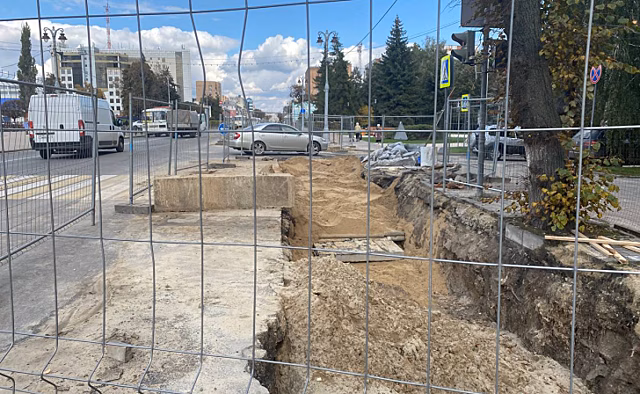 В Курске на ул.Ленина на следующей неделе начнут приводить в порядок место ремонта теплосетей