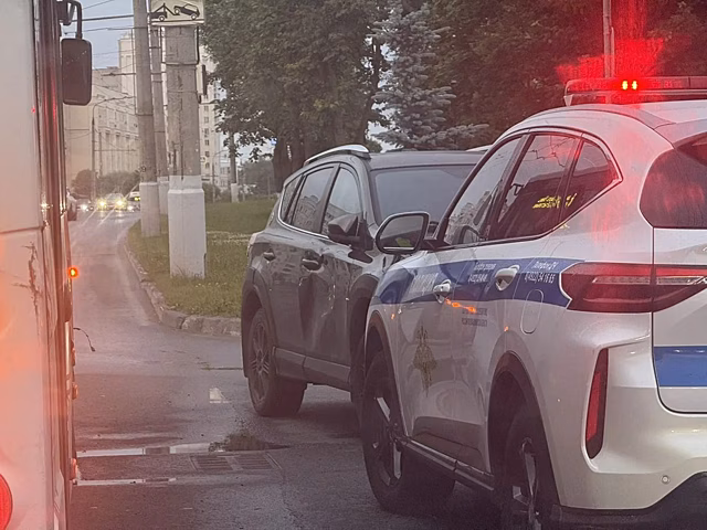 Владимир, ДТП автобуса и Toyota Rav-4 на Ленина и Чапаева