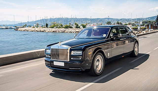 Rolls-Royce в прокате: россияне стали массово сдавать в аренду премиальные авто