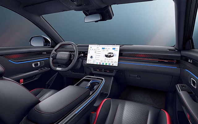 Базовый X50 или топовый Dashing — какой Джетур за 2,5 млн выбрать