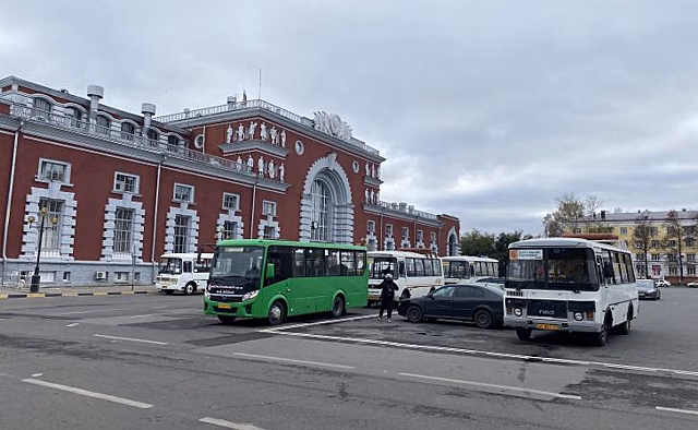 В Курске на парковке возле железнодорожного вокзал установят паркомат