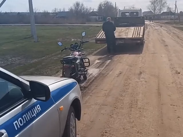 В Бугуруслане составили 4 протокола на юных водителей мототехники