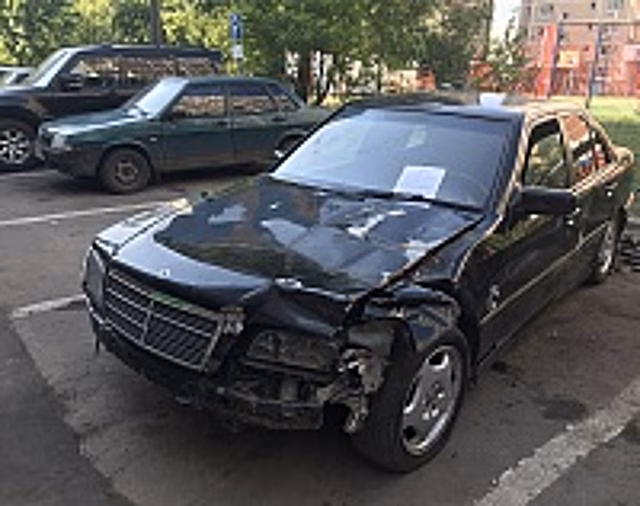 Управа района Крюково разыскивает владельца БРТС у корпуса 1422
